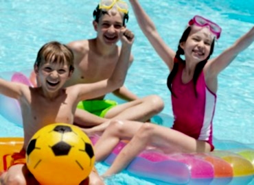 Çocuklara Yüzme Eğitimleri